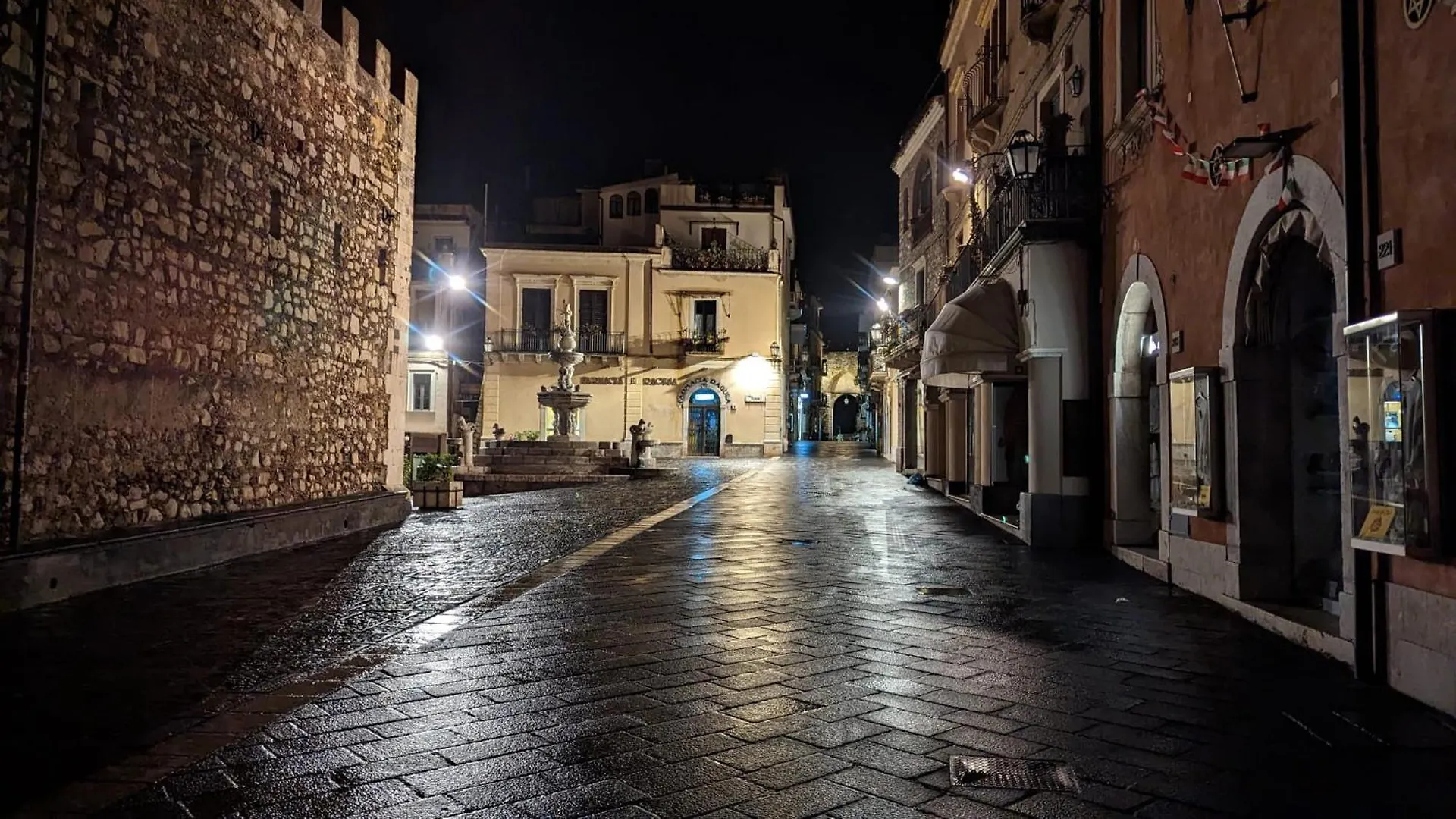 Opuntia Charming Rooms Taormina 0*,  Italia
