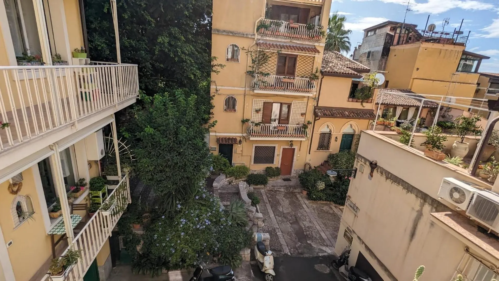 Opuntia Charming Rooms Taormina Italia